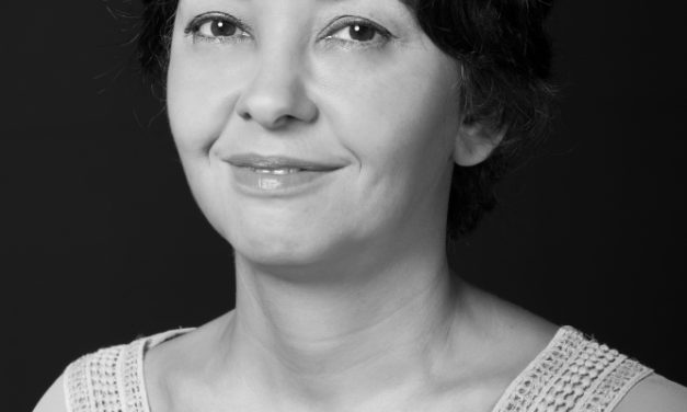 Intervista a Roya: Il Suo Viaggio Spirituale e Familiare nella Comunità Bahá’í